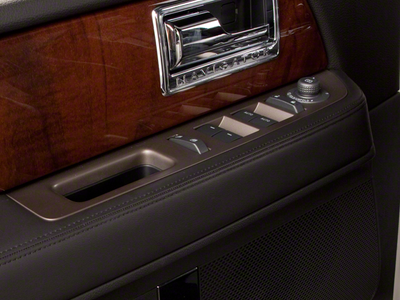 2013 Lincoln Navigator 4WD 4dr