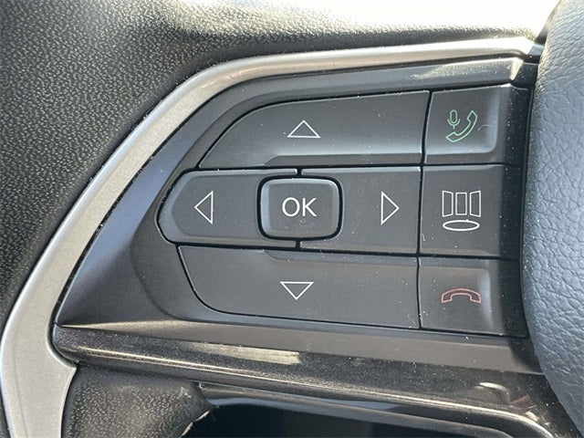 2022 Jeep Grand Cherokee L Laredo