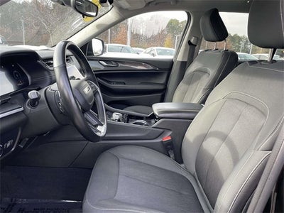 2022 Jeep Grand Cherokee L Laredo