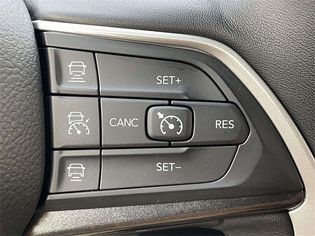 2022 Jeep Grand Cherokee L Laredo