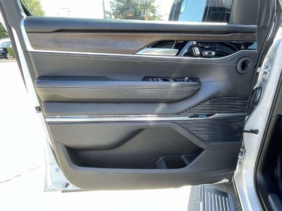 2023 Jeep Grand Wagoneer Series II