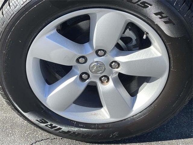 2024 RAM 1500 Classic SLT