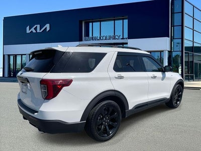 2023 Ford Explorer ST-Line