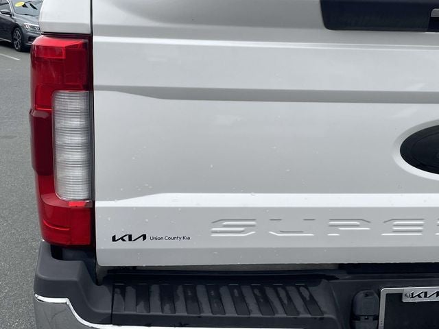 2017 Ford F-350SD Lariat