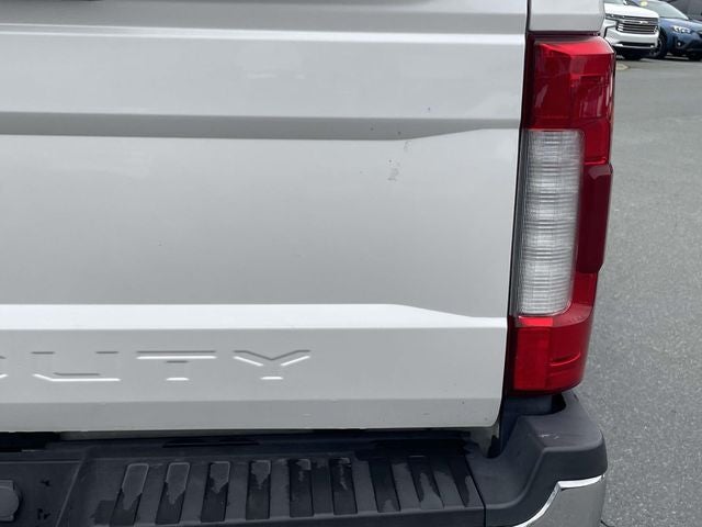 2017 Ford F-350SD Lariat