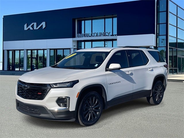 2023 Chevrolet Traverse RS