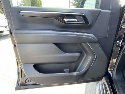2025 Chevrolet Tahoe LS