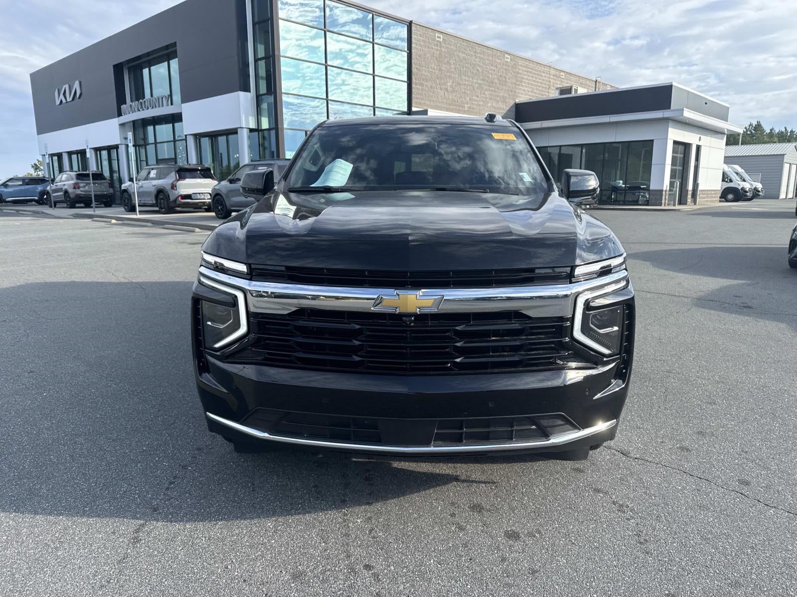 2025 Chevrolet Tahoe LS