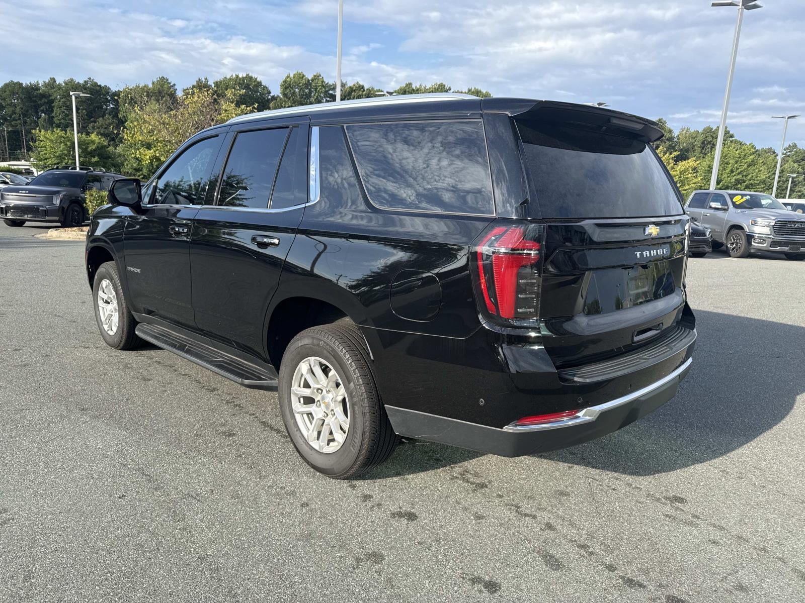 2025 Chevrolet Tahoe LS