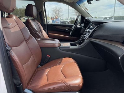 2020 Cadillac Escalade Luxury