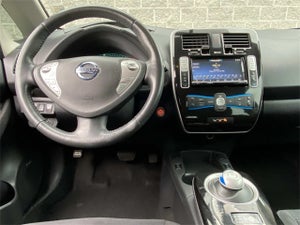 2017 Nissan LEAF SV Hatchback