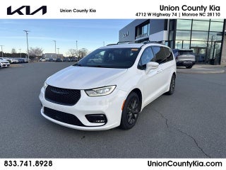 2021 Chrysler Pacifica Touring