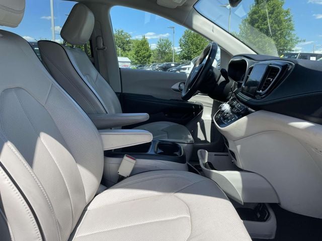 2018 Chrysler Pacifica Hybrid Limited