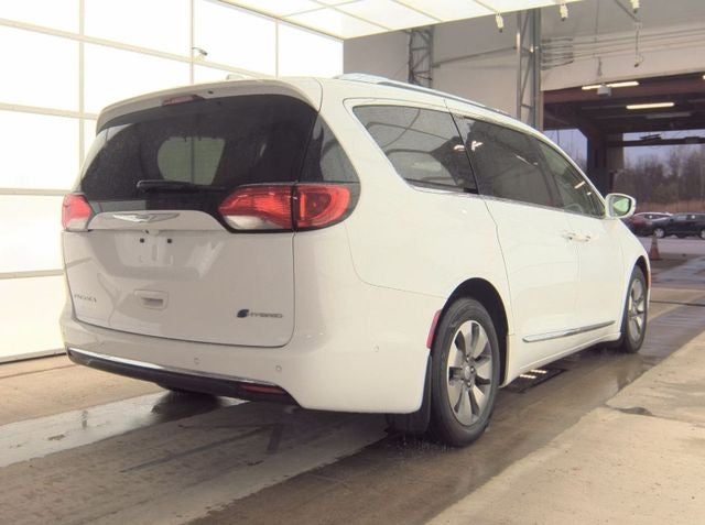 2018 Chrysler Pacifica Hybrid Limited
