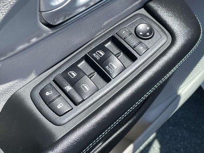 2018 Chrysler Pacifica Hybrid Limited