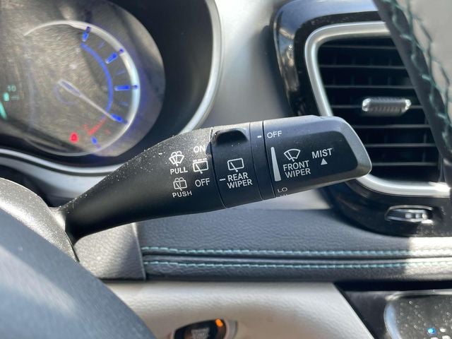 2018 Chrysler Pacifica Hybrid Limited