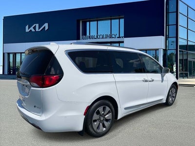 2018 Chrysler Pacifica Hybrid Limited