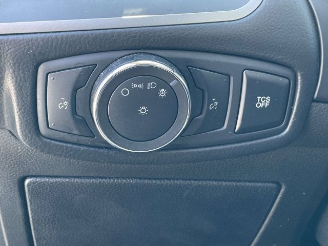 2020 Ford Edge SE
