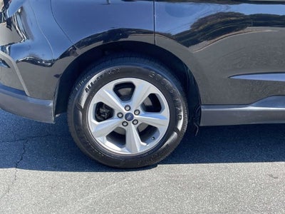 2020 Ford Edge SE