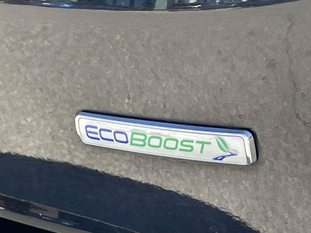 2020 Ford Edge SE