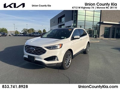 2022 Ford Edge Titanium