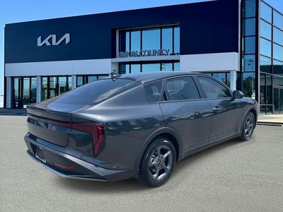 2026 Kia K4 LX