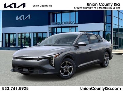 2026 Kia K4 LXS