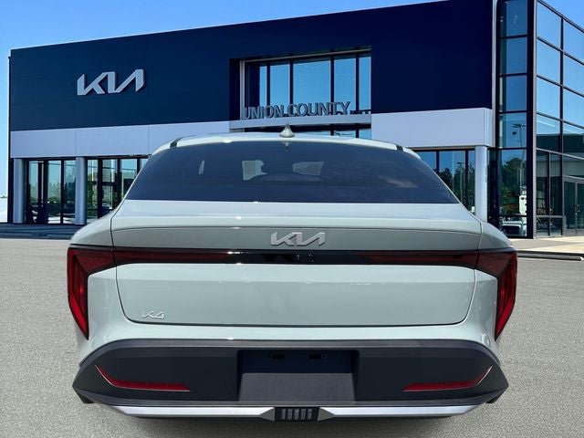 2026 Kia K4 EX