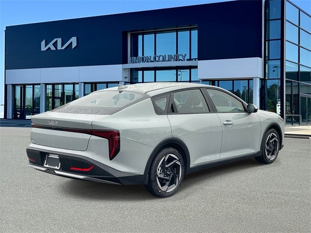 2026 Kia K4 EX