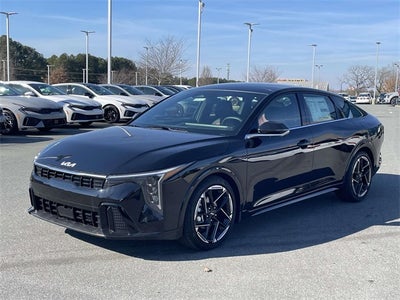 2025 Kia K4 GT-Line