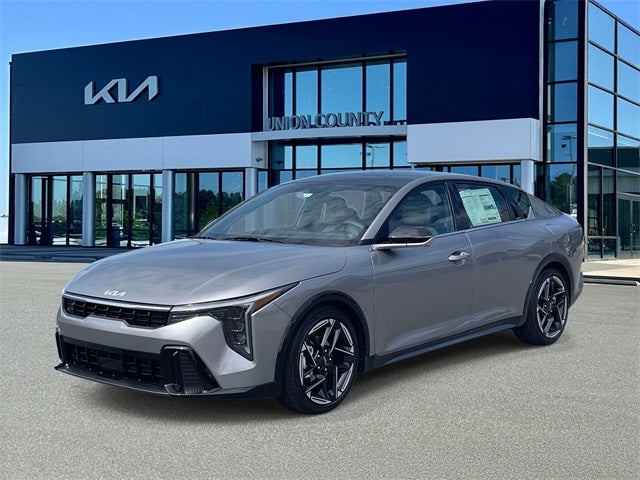 2025 Kia K4 GT-Line