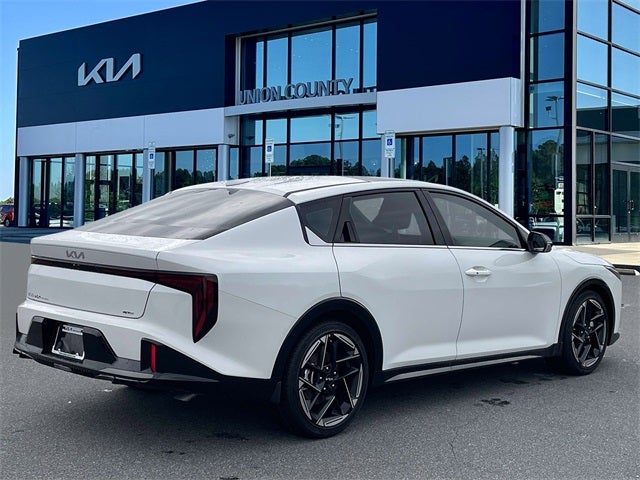 2025 Kia K4 GT-Line