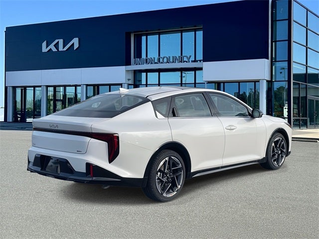 2025 Kia K4 GT-Line