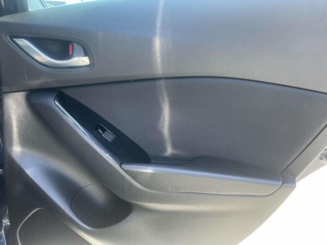 2018 Mazda Mazda3 Sport