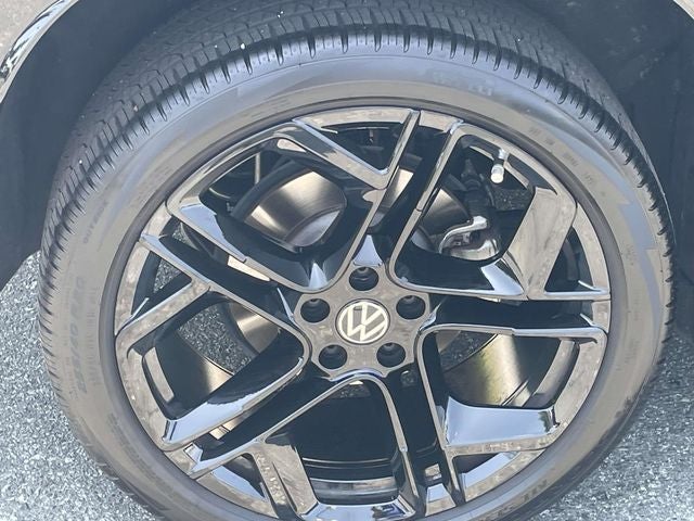 2025 Volkswagen Tiguan 2.0T SE R-Line Black