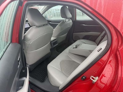 2019 Toyota Camry SE