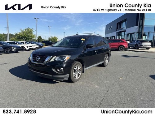2017 Nissan Pathfinder SL