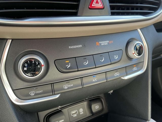 2020 Hyundai Santa Fe SE