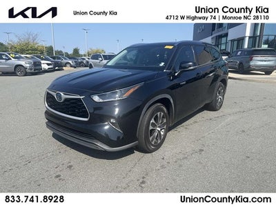 2021 Toyota Highlander Hybrid XLE
