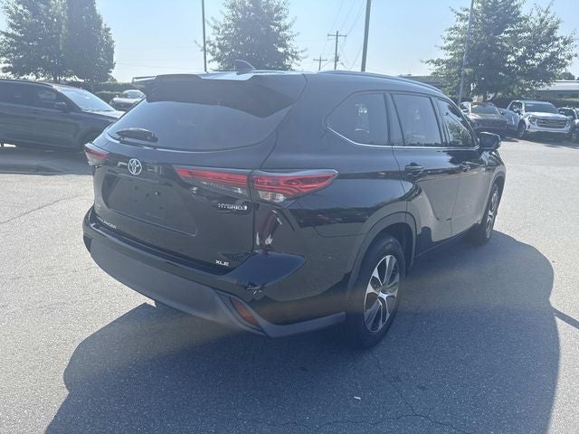 2021 Toyota Highlander Hybrid XLE