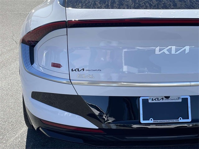 2025 Kia EV6 Wind