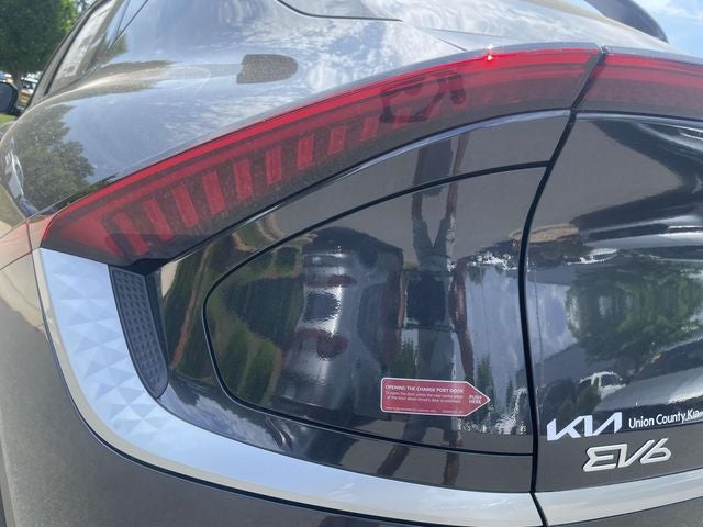 2026 Kia EV6 Light