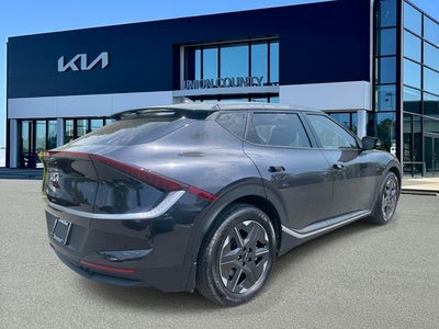 2026 Kia EV6 Light