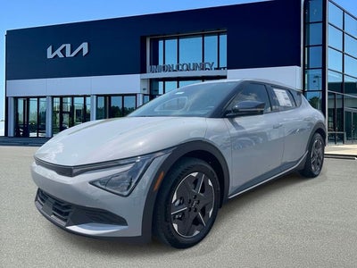 2026 Kia EV6 Light