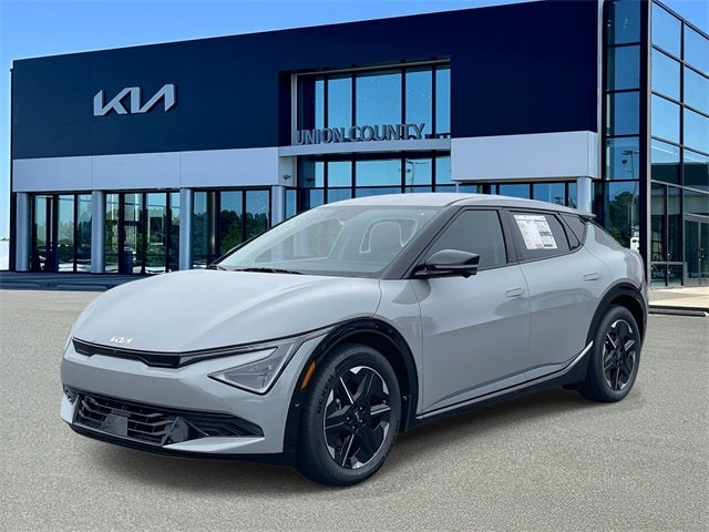 2025 Kia EV6 Wind