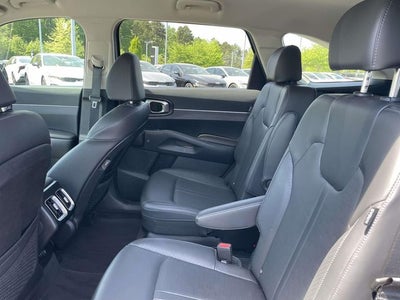 2025 Kia Sorento EX