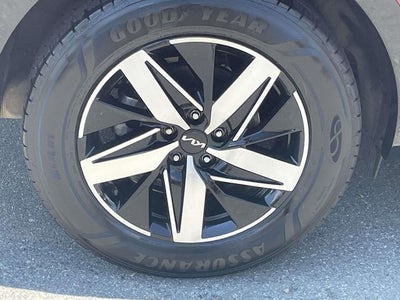 2023 Kia Sorento S