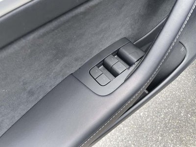 2023 Tesla Model 3 RWD