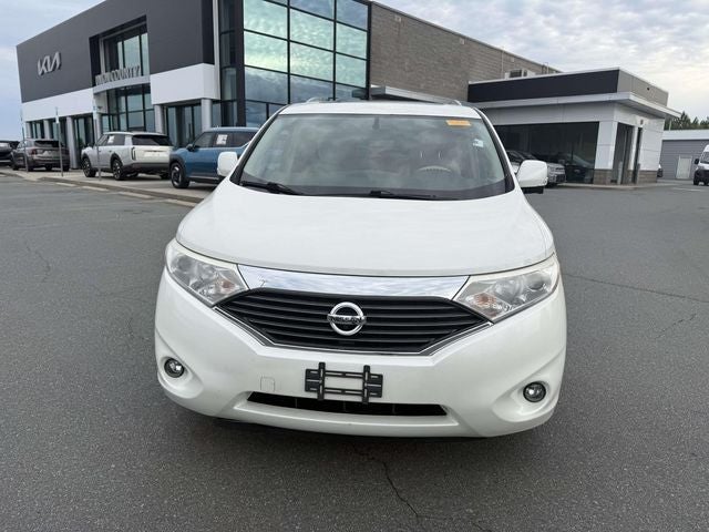 2015 Nissan Quest Platinum