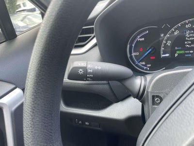 2025 Toyota RAV4 Hybrid XLE